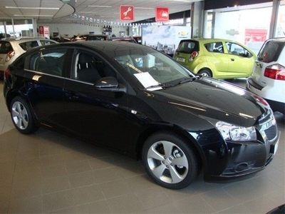 Chevrolet Cruze 1.8 LT met Navigatie NIEUW! (bj 2013)