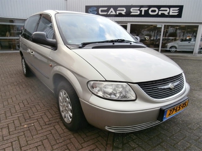 Chrysler Grand Voyager 3.3i V6 SE Luxe (bj 2003, automaat)