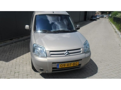 Citroen Berlingo 1.6i Multispace Image AIRCO (bj 2005)