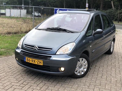 Citroen Xsara Picasso 2.0i-16V Exclusive Clima Cruise