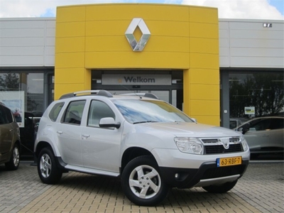 Dacia Duster 1.6-16V 105pk Lauréate airco lmv trekhaak 2011