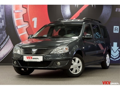 Dacia Logan MCV 1.6 16V Blackline 5persoons (bj 2012)