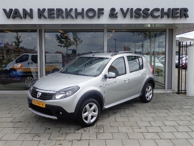 Dacia Sandero 1.6 Stepway Airco/LM velgen/Radio cd-speler