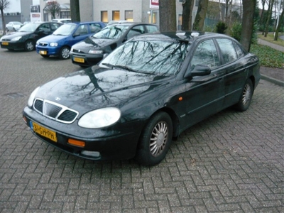 Daewoo Leganza 2.0-16V CDX (bj 2001, automaat)