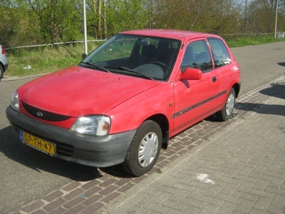 Daihatsu Charade 1.3-16V STi stuurbekrachtiging (bj 1998)