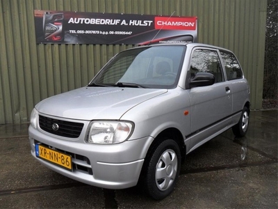 Daihatsu Cuore 1.0-12V Automaat 123.633 km NAP (bj 1999)