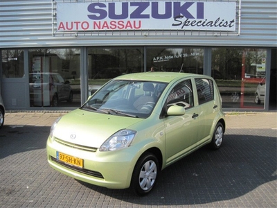 Daihatsu Sirion 2 1.3-16V Comfort (bj 2006, automaat)