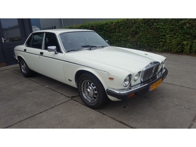 Daimler Sovereign 4.2. SERIES III AUTOMATIC (bj 1980)