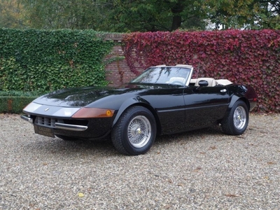 Ferrari 365 GTB/4 Daytona Spider McBurnie (bj 1981)