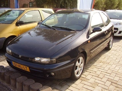 Fiat Bravo 1.6 16v (bj 2001)