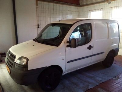 Fiat Doblo Cargo 1.9D (bj 2001)