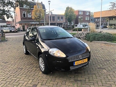 Fiat Grande Punto 1.4 active GERESERVEERD (2009)