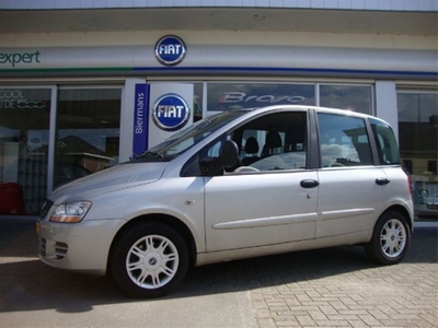 Fiat Multipla 1.6-16V Dynamic (bj 2006)