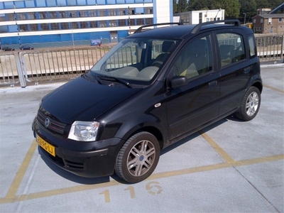 Fiat Panda 1.2i Emotion Clima stuurbekr.nieuwst met nwe apk