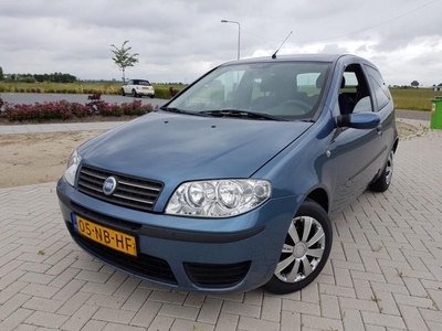 Fiat Punto 1.3 JTD Dynamic- Nw Koppeling- Super netjes-