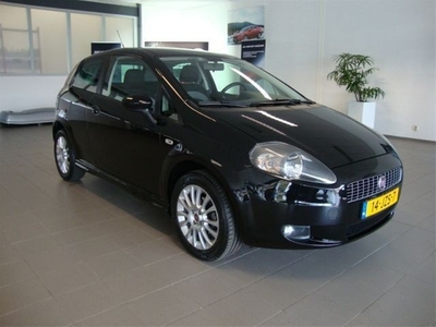 Fiat Punto 1.4 NeroBianco (bj 2009)