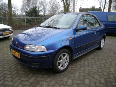 Fiat Punto cabrio 90 ELX Cabrio (bj 1995)