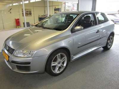 Fiat Stilo 1.6-16V RACING (bj 2005)