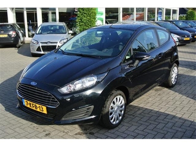 Ford Fiesta 1.0 48KW/65PK CHAMPIONS EDIT. 3D (bj 2013)