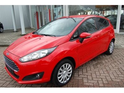 Ford Fiesta 1.0 80pk 5-deuren Champions Edition, NIEUW