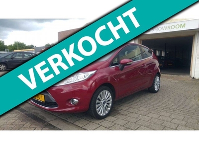 Ford Fiesta 1.25 Titanium / ZEER NETTE AUTO / STOELVERW. /