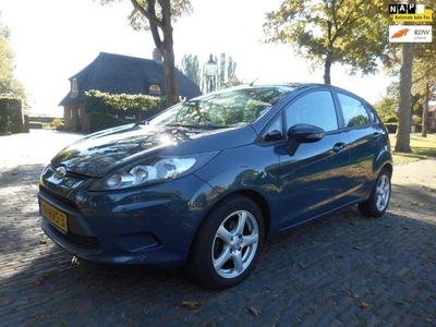 Ford Fiesta 1.25 Trend Airco / NAP / Distr vernieuwd!!!