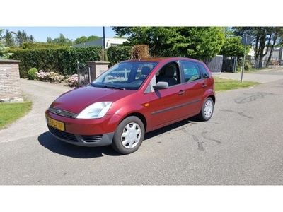 FORD Fiesta 1.3 5-drs Metstuurbekr Apk NAP bj:2003