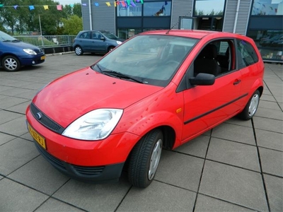 Ford Fiesta 1.3 8V 51KW 3D STYLE