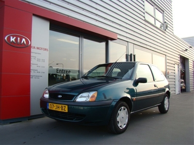 Ford Fiesta 1.3-8V Classic (bj 2002)