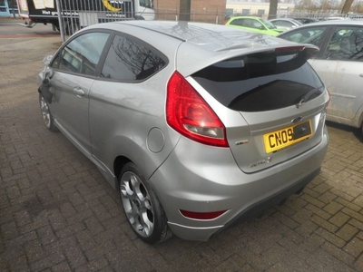 Ford Fiesta 1.6 tdci sport (2010)