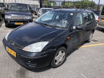 Ford Focus 1.4 16V (2002)