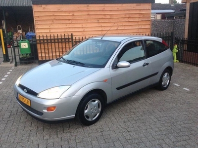 Ford Focus 1.4 16V ORGINEEL 72959KM GEREDEN!