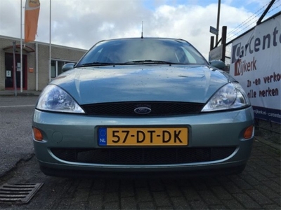 Ford Focus 1.4-16V Trend KM is NAP 92791 (bj 1999)