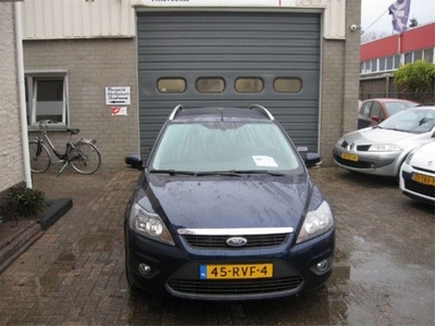 Ford Focus 1.6 16V (bj 2011)