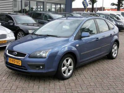 Ford Focus 1.6-16V First Edition