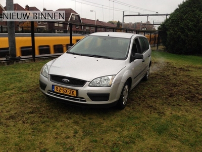 Ford Focus 1.6 66kW