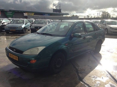 Ford Focus 1.6i 16V Ghia (1999)