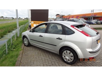 Ford Focus 1.6tdci trend dpf 81kW (bj 2005)