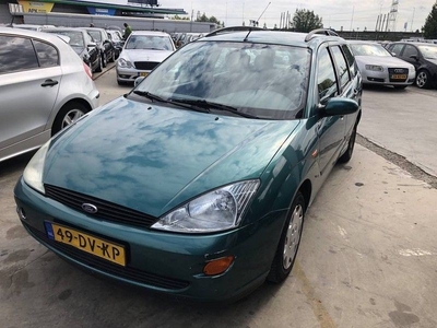 Ford Focus 1.8 16V (2000)