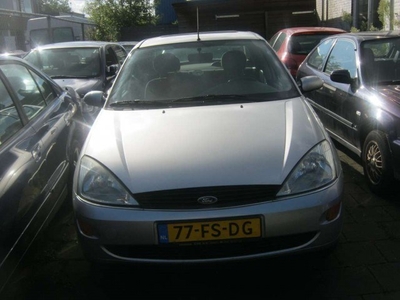 Ford Focus 1.8-16V Ghia