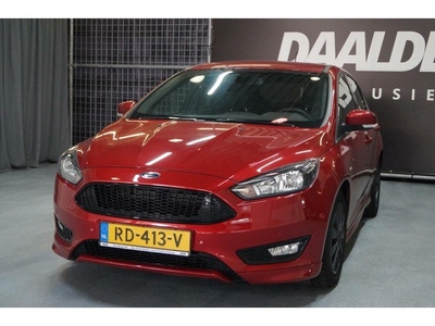 Ford Focus Focus 1.0 EcoBoost 125pk Lease Edition