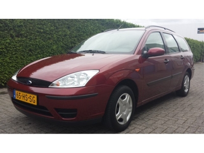 Ford Focus Wagon 1.6-16V Cool Edition (bj 2001, automaat)