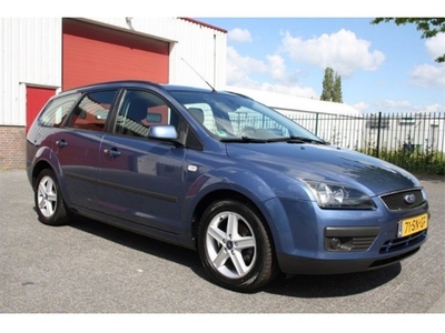 Ford Focus wagon 1.6 futura 74kW (bj 2006)