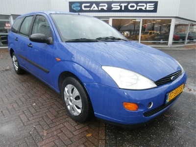 Ford Focus Wagon 1.8 TDdi Trend (bj 1999)