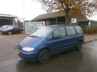 Ford Galaxy 2.0i 16V 7-PERSOONS (bj 1999)