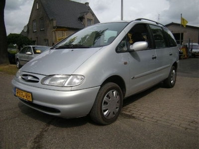 Ford Galaxy 2.3 Century 5p. AUTOMAAT MET OA AIRCO (bj 2000)