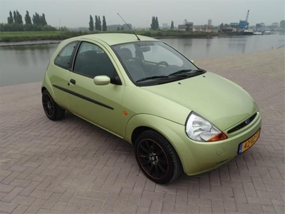 Ford Ka 1.3 Appel 100% Dealerond. 2e Eigenaar!! (bj 2005)