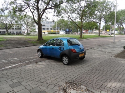 Ford Ka 1.3i Style (2004)