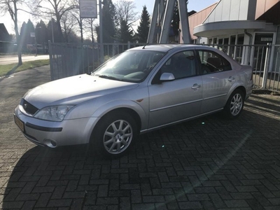 Ford Mondeo 1.8-16V First Edition airco vol extra,s nieuwe