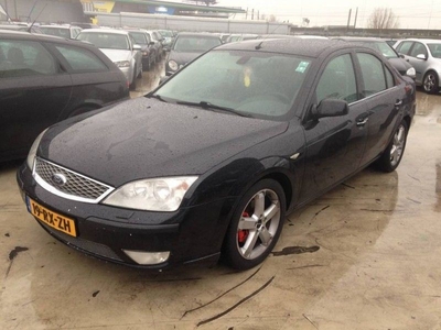 Ford Mondeo 2.2 D (2005)